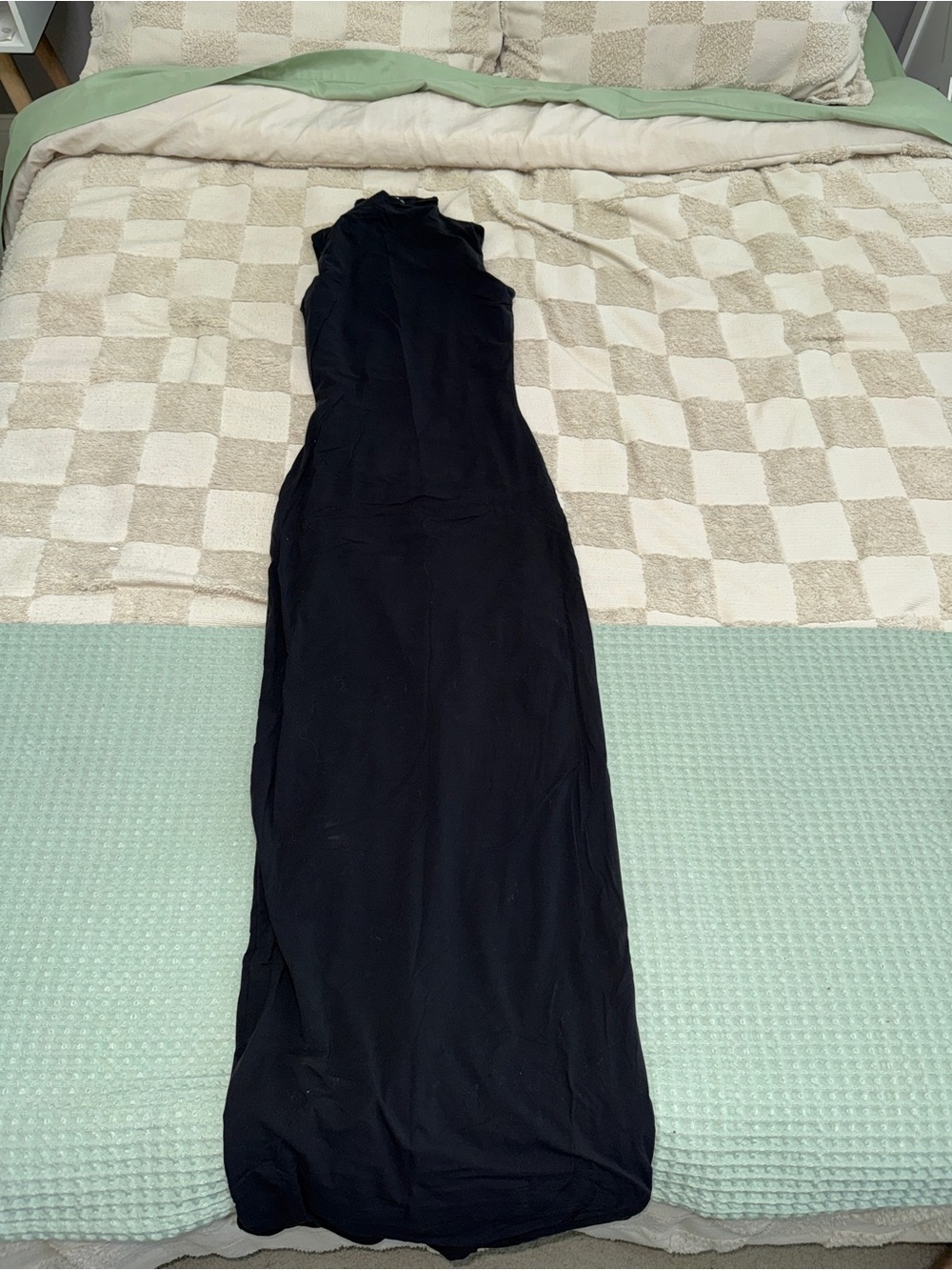SKIMS Fits Everybody Mock Neck Sleeveless Dress size Small
